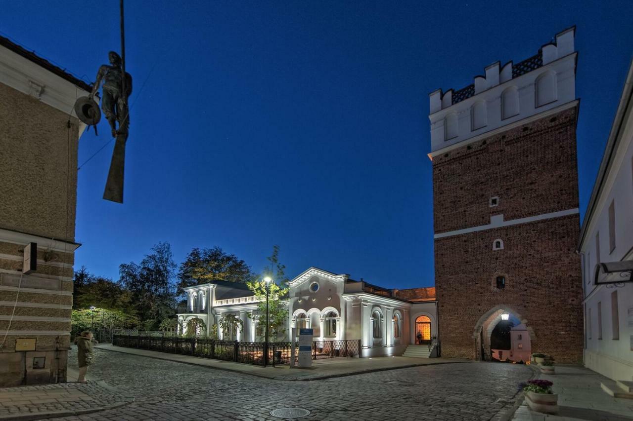 Pokoje Goscinne Widnokrag Sandomierz Exteriör bild